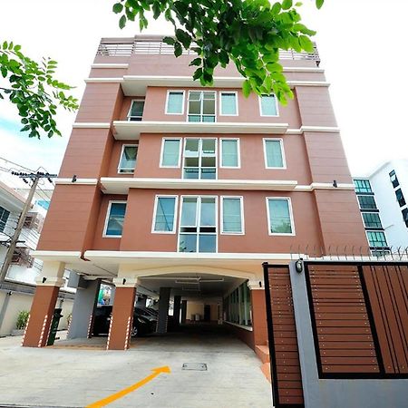 Aravinda Living Home Bangkok Luaran gambar