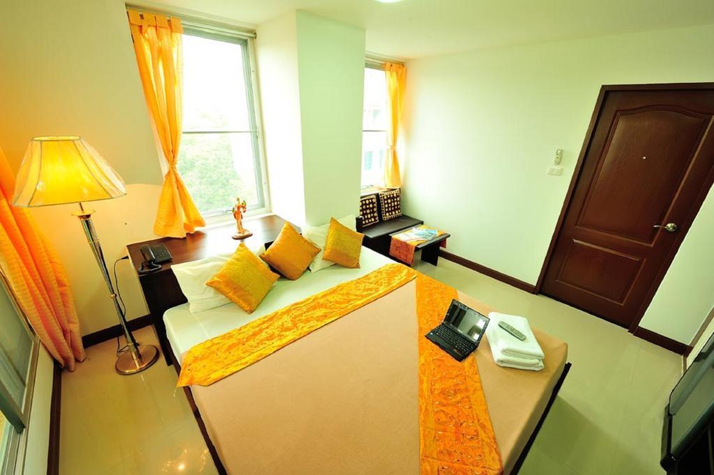 Aravinda Living Home Bangkok Luaran gambar