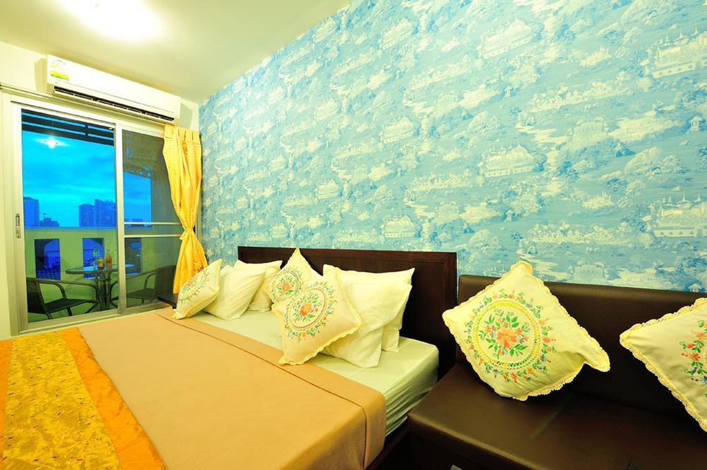 Aravinda Living Home Bangkok Luaran gambar