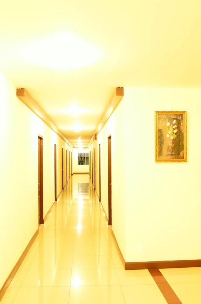 Aravinda Living Home Bangkok Luaran gambar