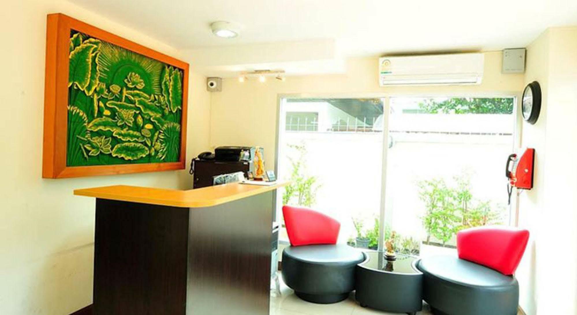 Aravinda Living Home Bangkok Luaran gambar